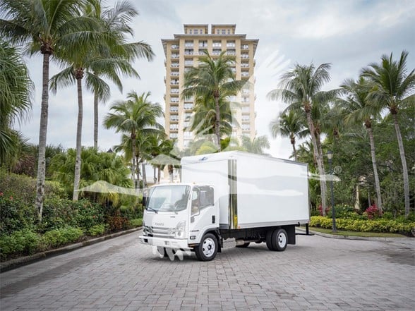 2024 ISUZU NPR 330847